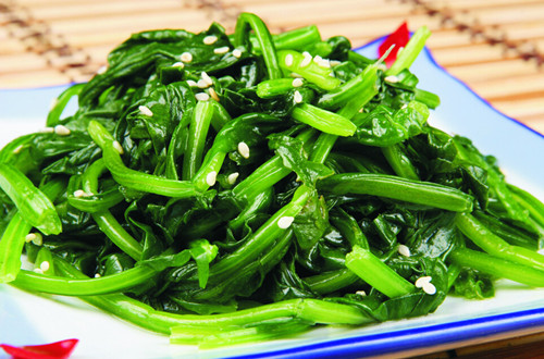 常吃菠菜可使眼睛“水汪汪”